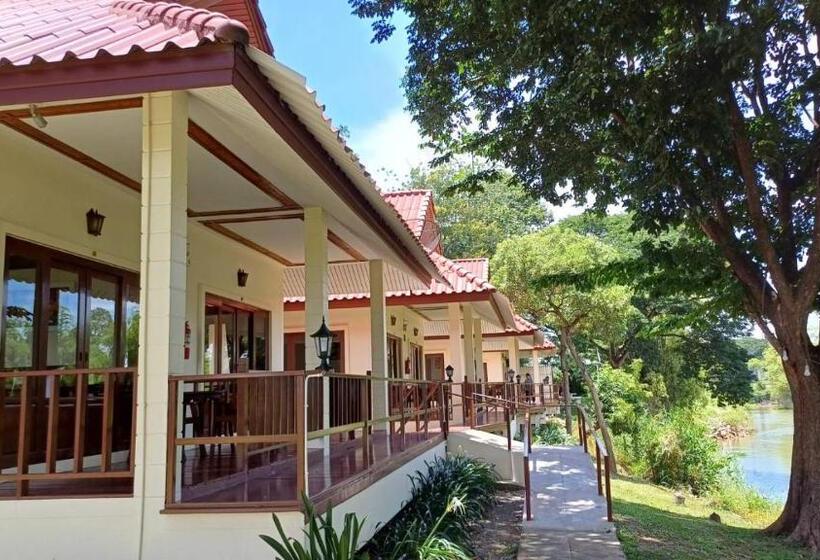 فندق Uthai River Lake Resort
