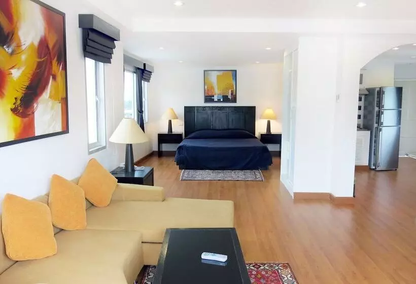 The Orchid Kathu Height Serviced Apartment