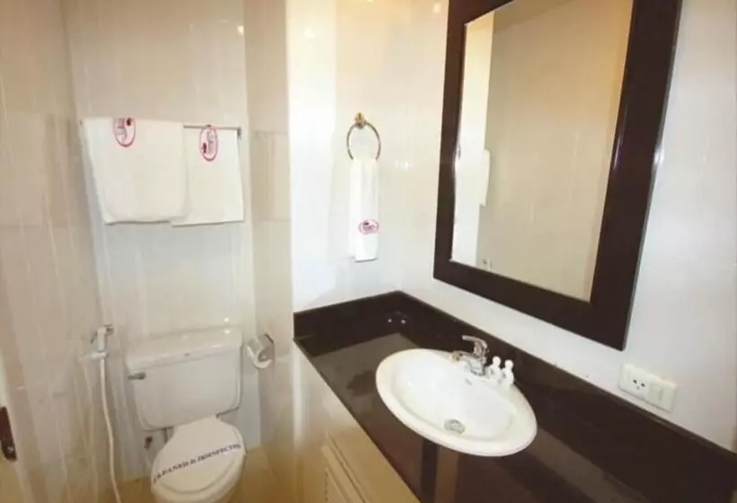 The Orchid Kathu Height Serviced Apartment