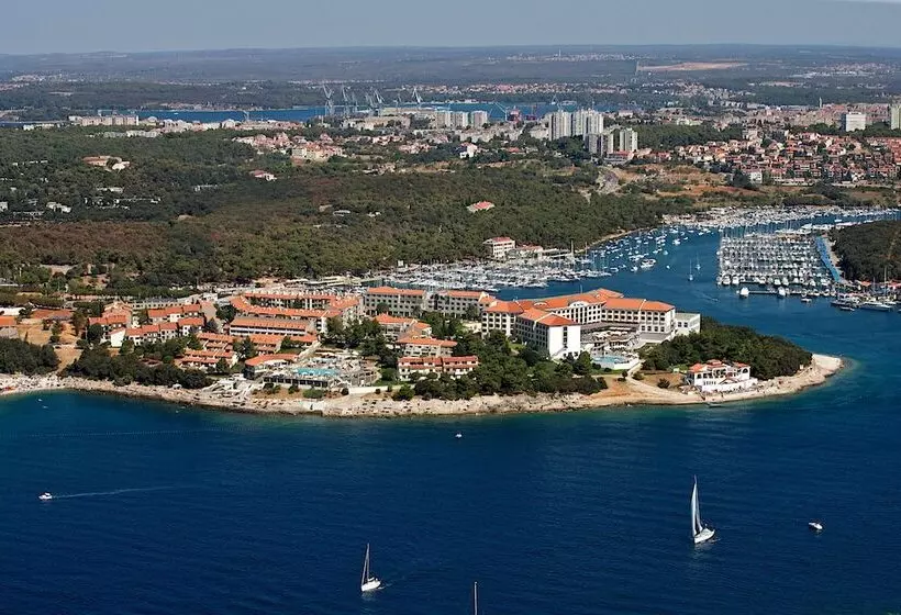 Park Plaza Verudela Pula