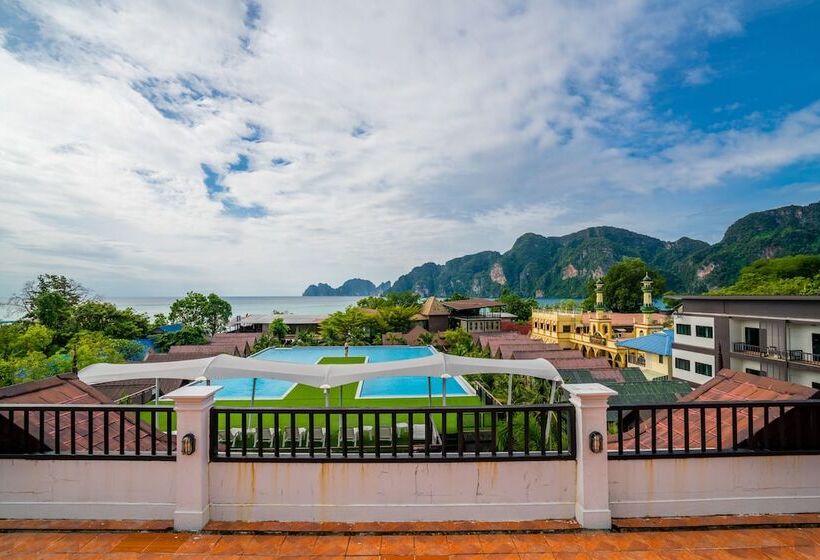 Phi Phi Andaman Legacy Resort