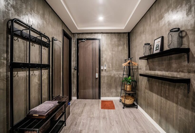 Phi Phi Andaman Legacy Resort