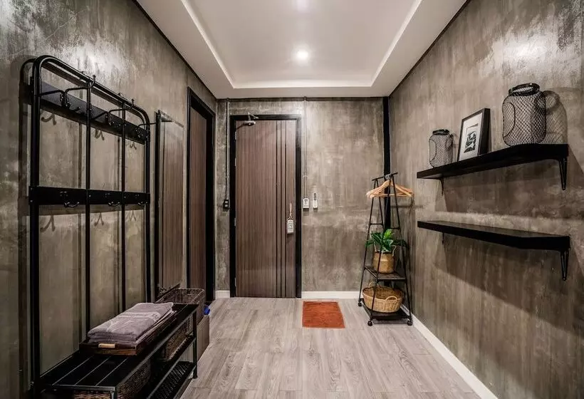 Phi Phi Andaman Legacy Resort