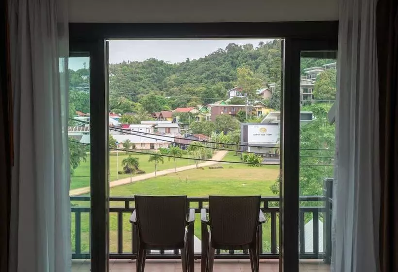 Phi Phi Andaman Legacy Resort