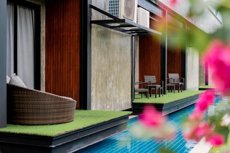 Phi Phi Andaman Legacy Resort