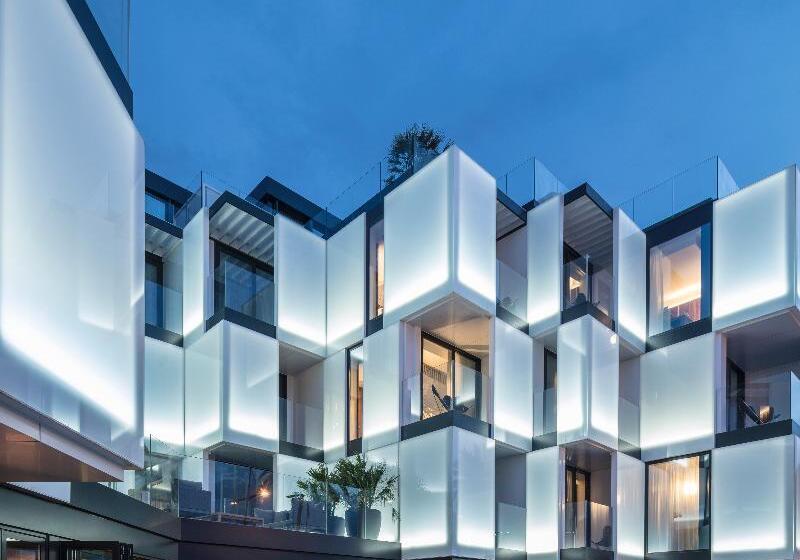 Sir Joan Hotel, Part Of Sircle Collection