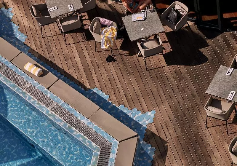 Sir Joan Hotel, Part Of Sircle Collection