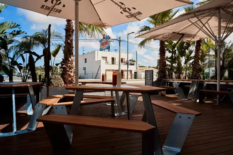 Sir Joan Hotel, Part Of Sircle Collection