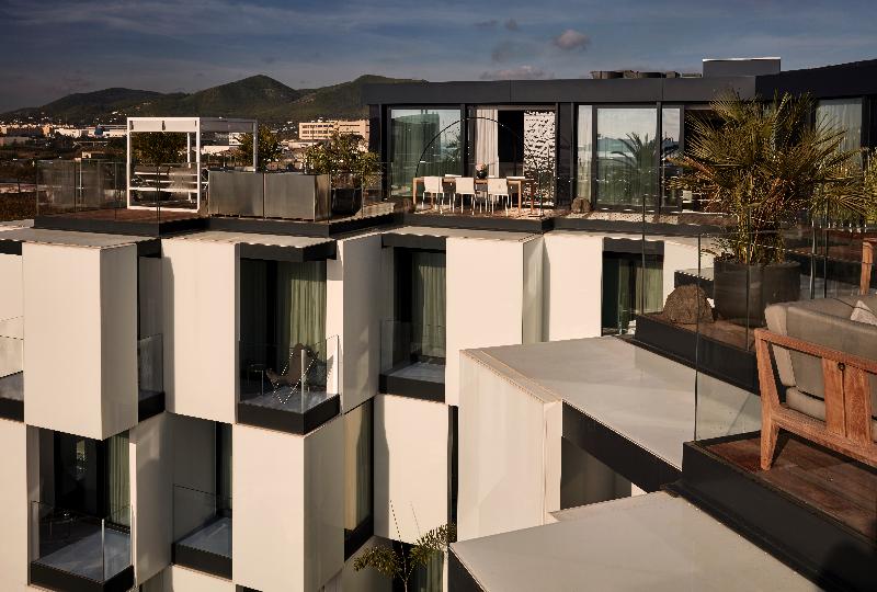 Sir Joan Hotel, Part Of Sircle Collection