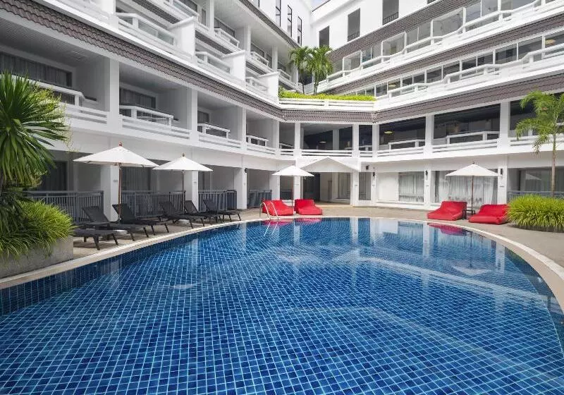 Swissotel Resort Phuket Patong Beach