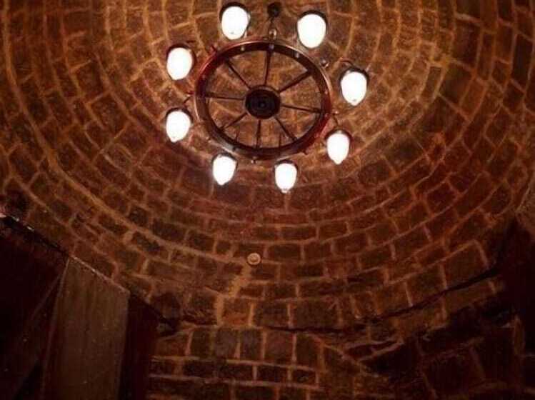 هتل Mugham Old City