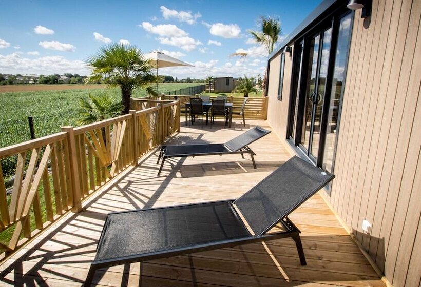 Отель M&v Resort Camping