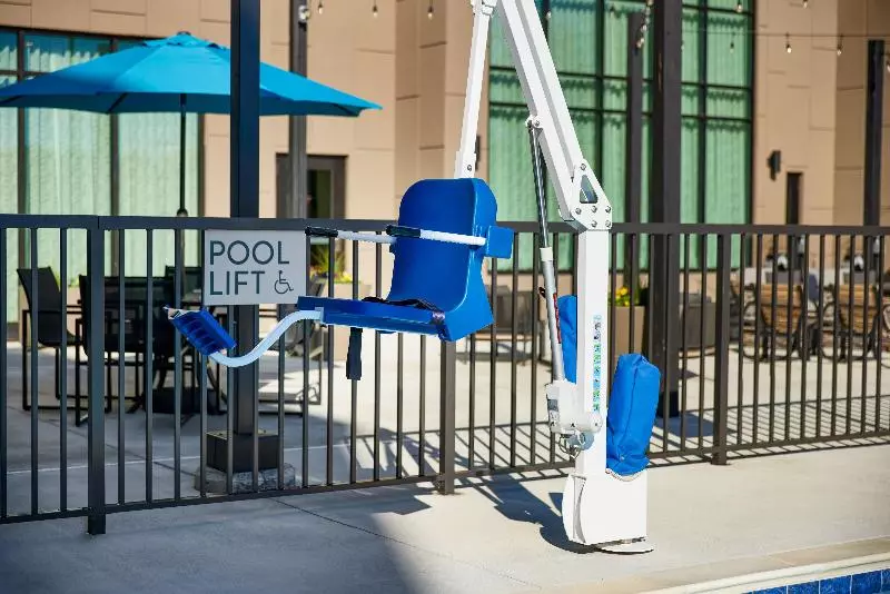 ホテル Staybridge Suites Auburn University Area By Ihg