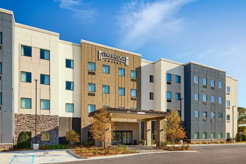 ホテル Staybridge Suites Auburn University Area By Ihg