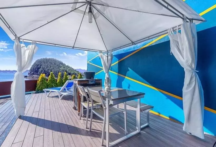 Namhae Pumda Pool Villa Pension
