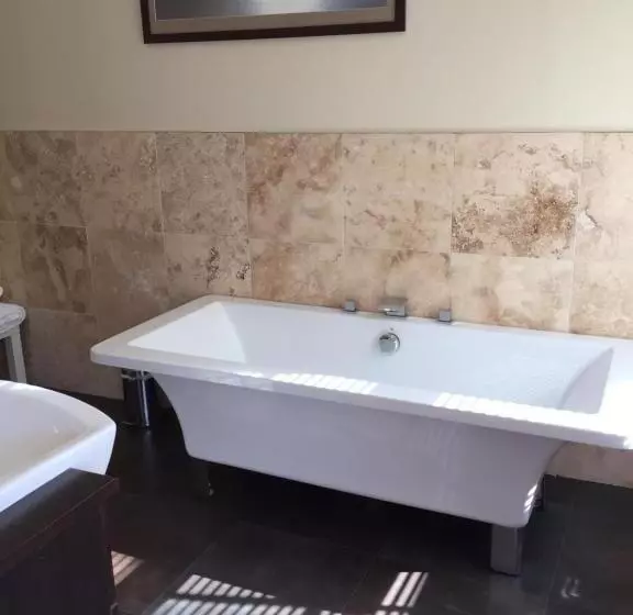 Majatalo Sandpiper House