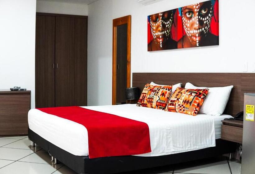 فندق Plaza Manfortt