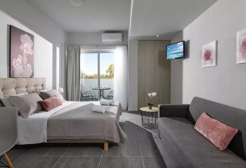 ペンション Golden Sunlight Hotel By Estia