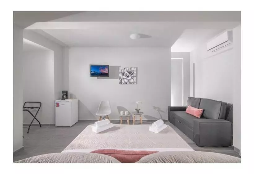 ペンション Golden Sunlight Hotel By Estia