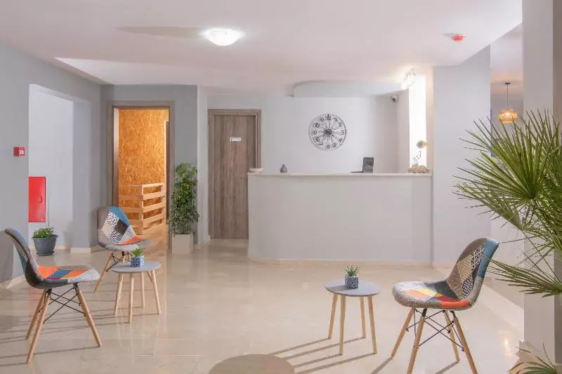 ペンション Golden Sunlight Hotel By Estia