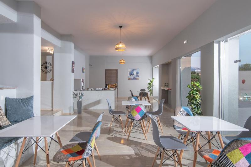 פנסיון Golden Sunlight Hotel By Estia