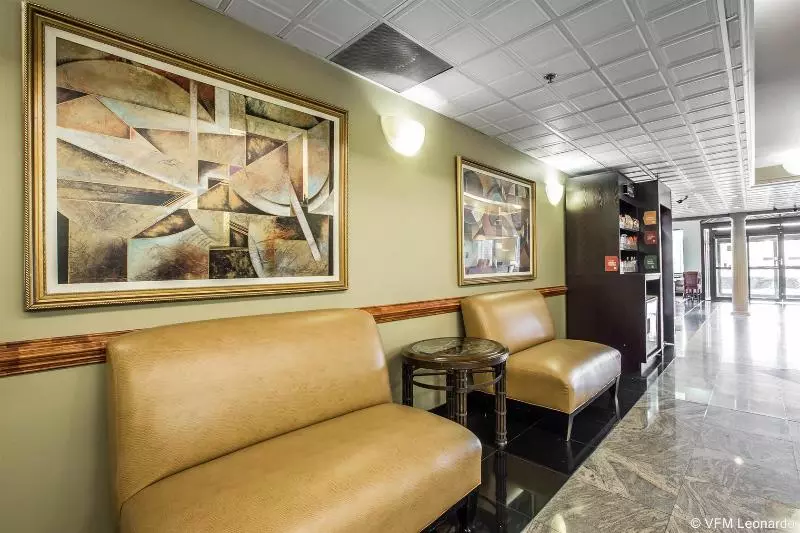 酒店 Clarion Suites Duluth I 85