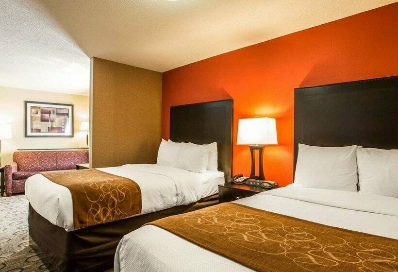 ホテル Comfort Suites At Westgate Mall