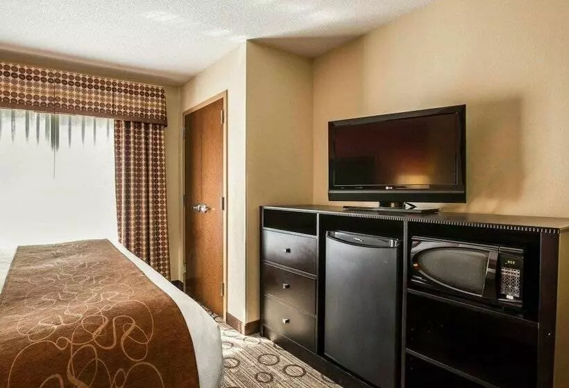 호텔 Comfort Suites At Westgate Mall