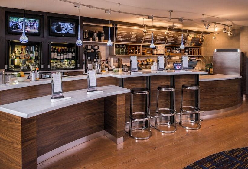 فندق Courtyard By Marriott Boise West/meridian