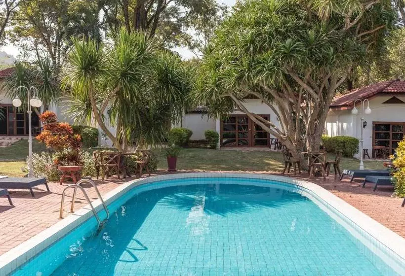 ホテル Eco Valley Lodge