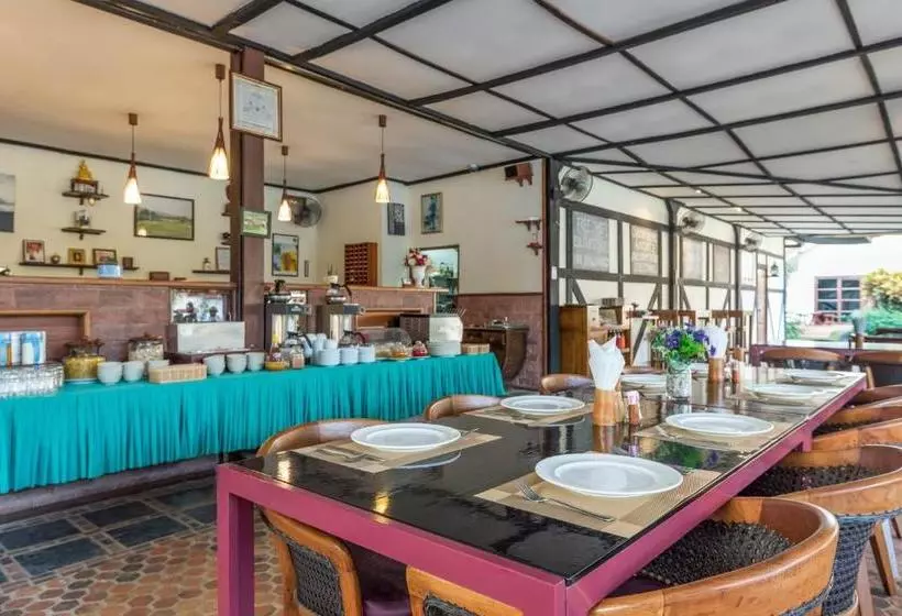 ホテル Eco Valley Lodge