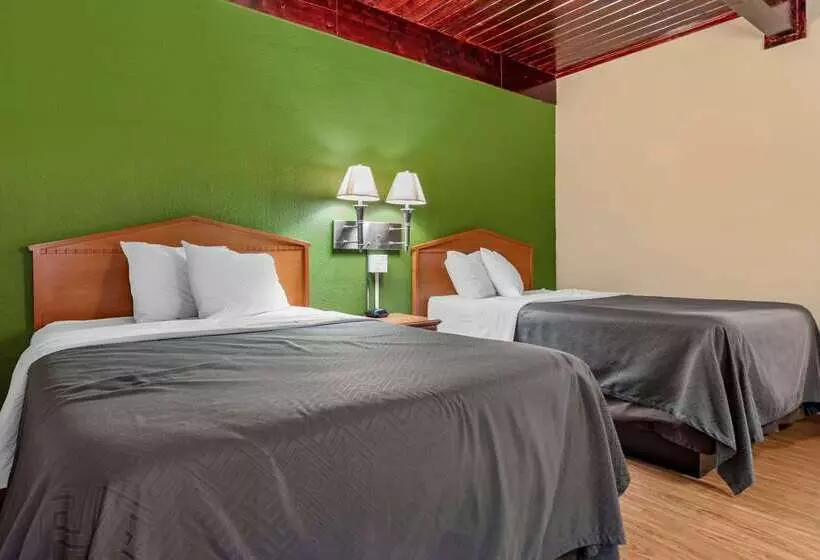 هتل Econo Lodge