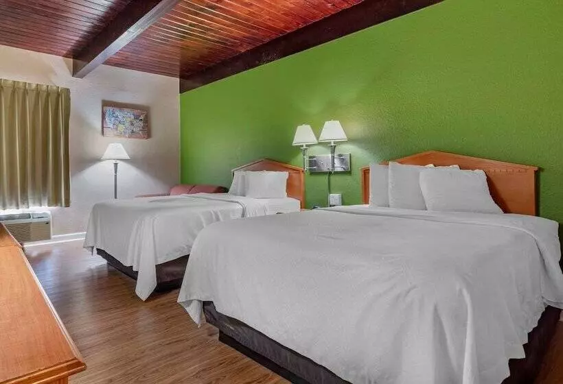 هتل Econo Lodge