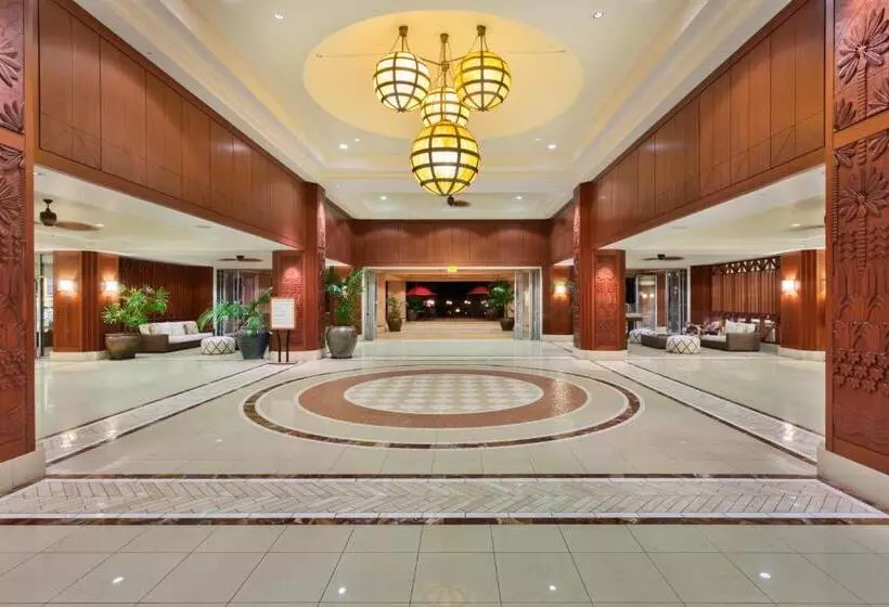 هتل Outrigger Honua Kai Resort And Spa