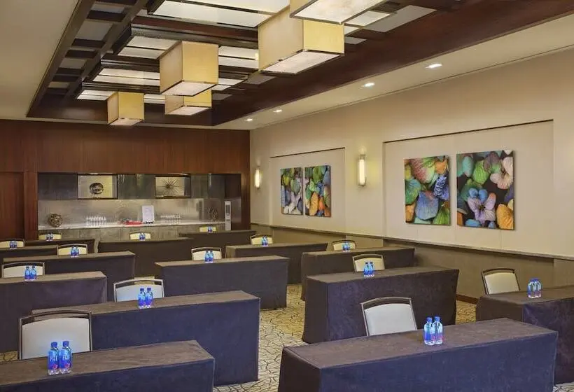 Hotelli Intercontinental New York Times Square, An Ihg