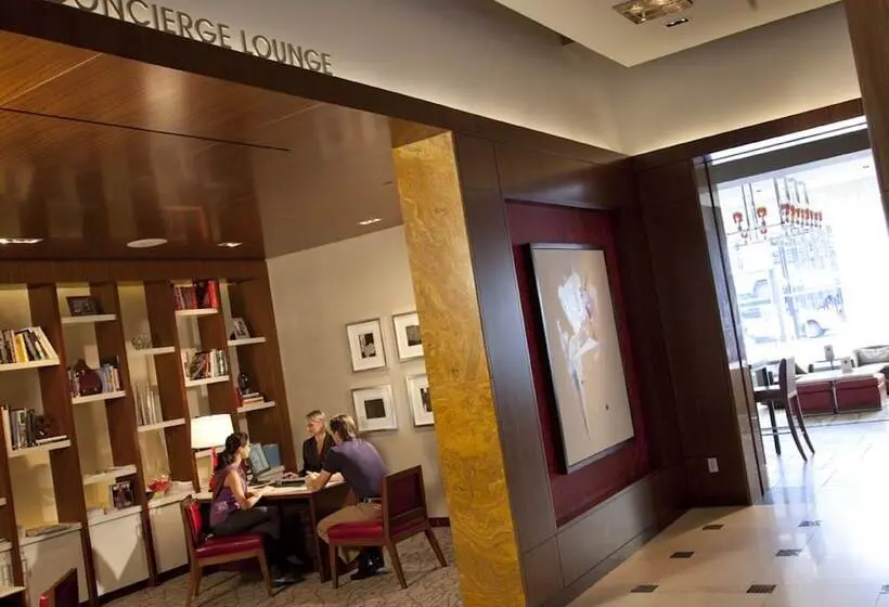 Hotelli Intercontinental New York Times Square, An Ihg