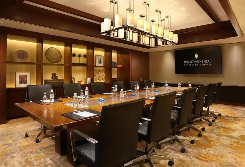 Hotelli Intercontinental New York Times Square, An Ihg