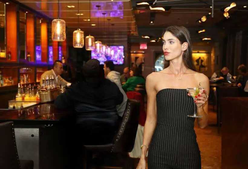 Hotelli Intercontinental New York Times Square, An Ihg