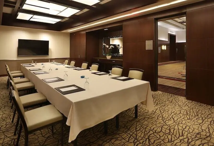 Hotelli Intercontinental New York Times Square, An Ihg