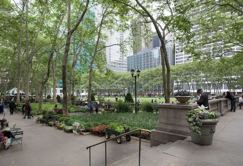 Hotelli Intercontinental New York Times Square, An Ihg