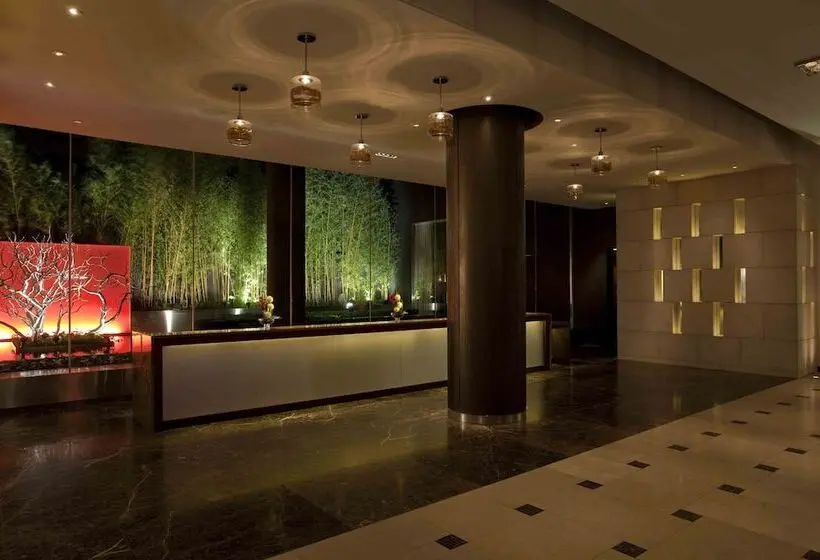 Hotelli Intercontinental New York Times Square, An Ihg