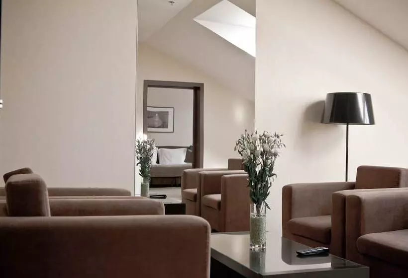 Отель Kadashevskaya