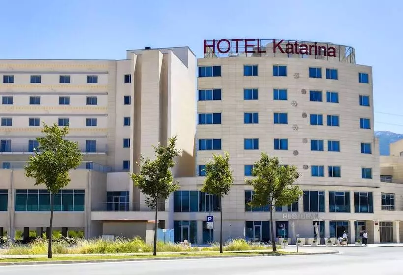 Отель Katarina