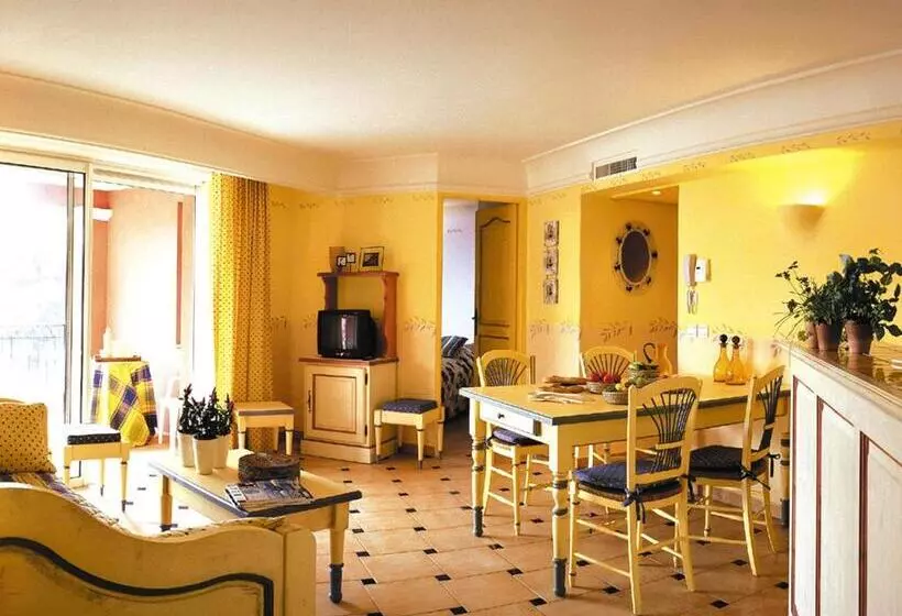 Hotelli Lagrange Vacances Portmarine