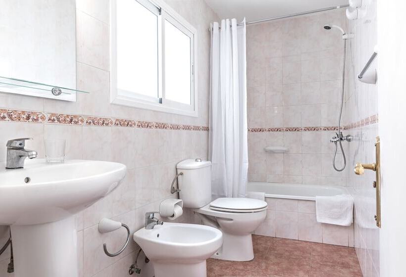 בית מלון כפרי Le Petit Palü Las Palmas