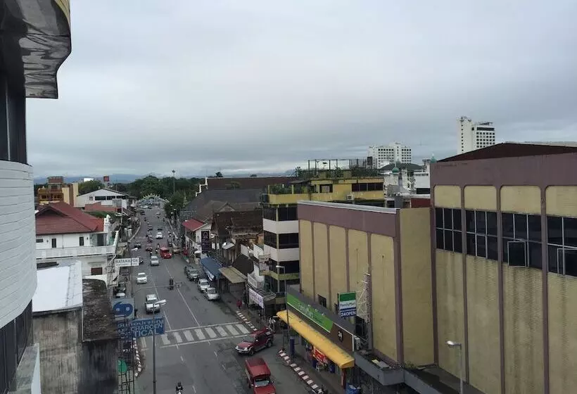 فندق Navinda Chiang Mai Resort