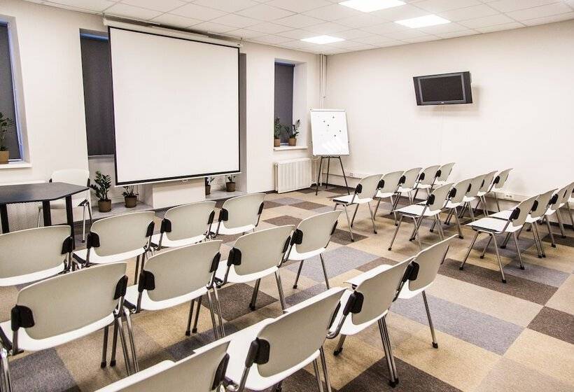 בית מלון כפרי New Star