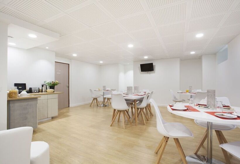 Отель Odalys City Nice Le Palais Rossini