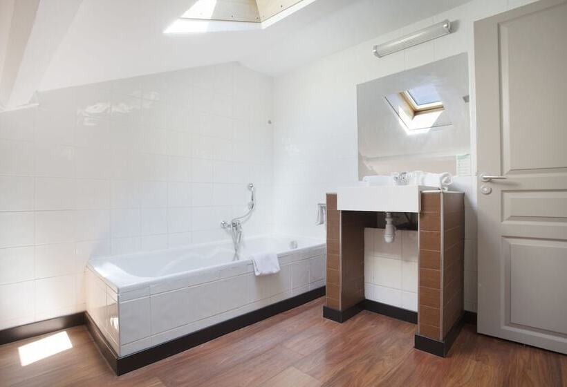 Отель Odalys City Nice Le Palais Rossini