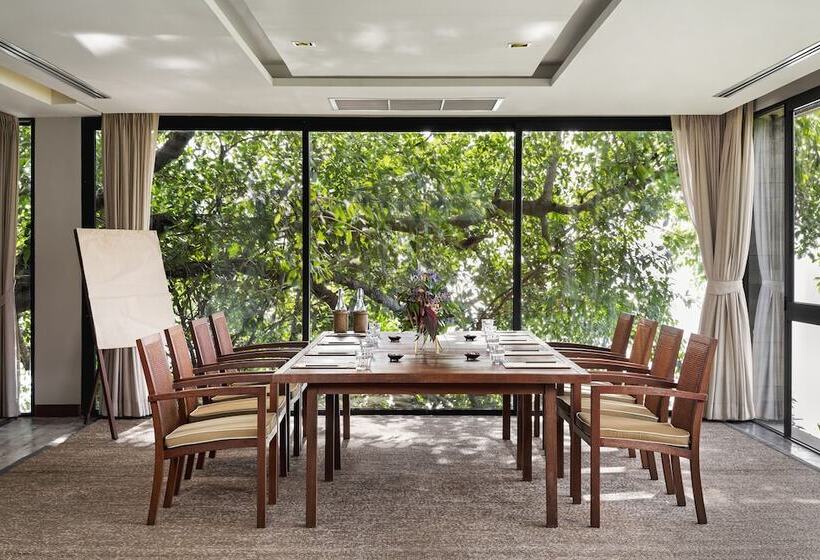 فندق Paresa Resort Phuket